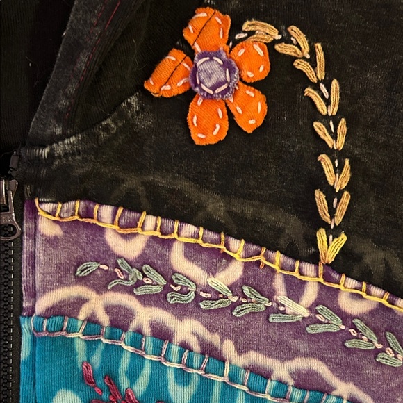 EUC Rising International Black Multicolor Embroidered boho Jacket - Picture 3 of 11